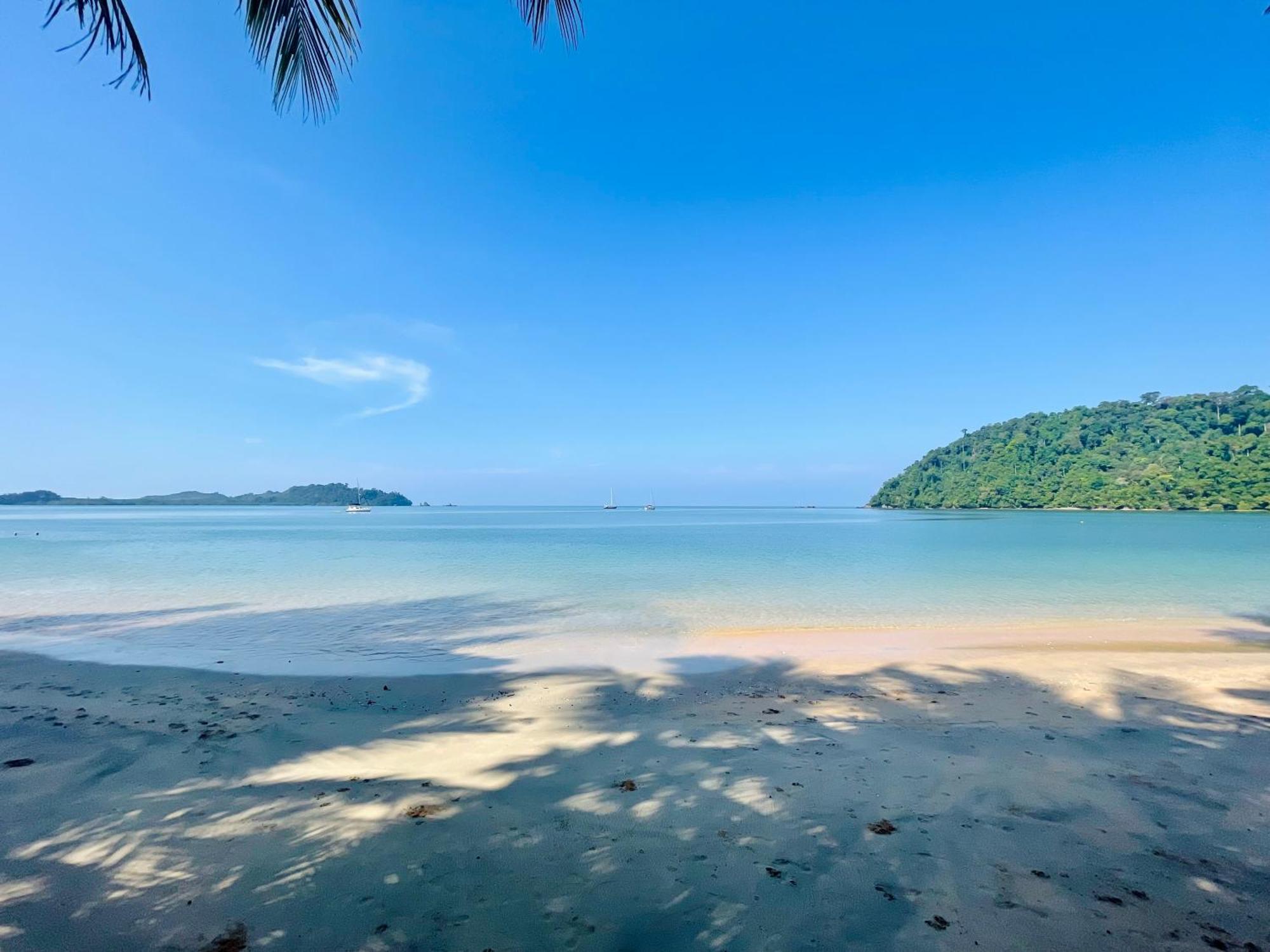 Sunny Cove Beach Resort Koh Phayam Ranong Exterior photo